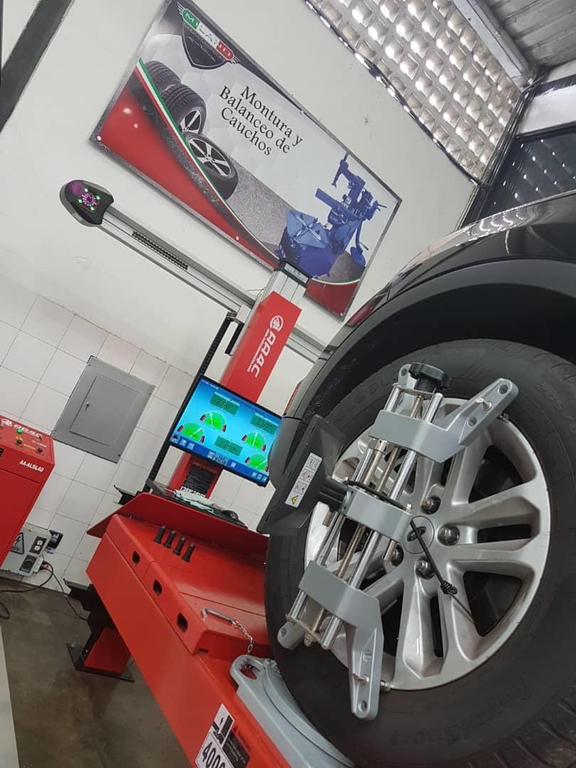 3D Wheel Alignment High Precise 3D Wheel Aligner (DT100)