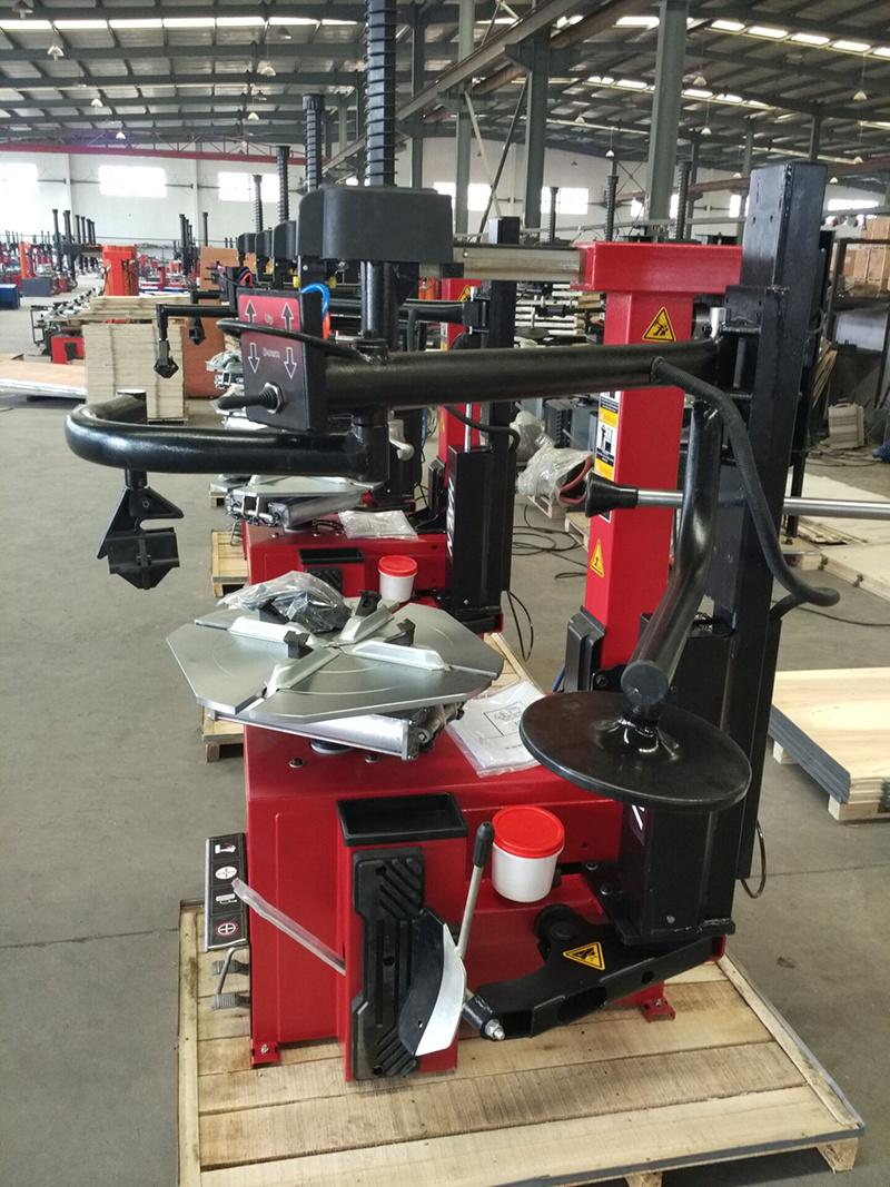 Car Workshop Equipment Hydraulic Tire Changer with Helper Arm