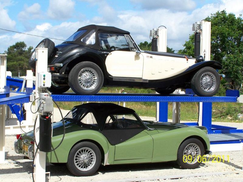 Hydraulic Auto Car Lift Four Post Parking for 2 Vehicles