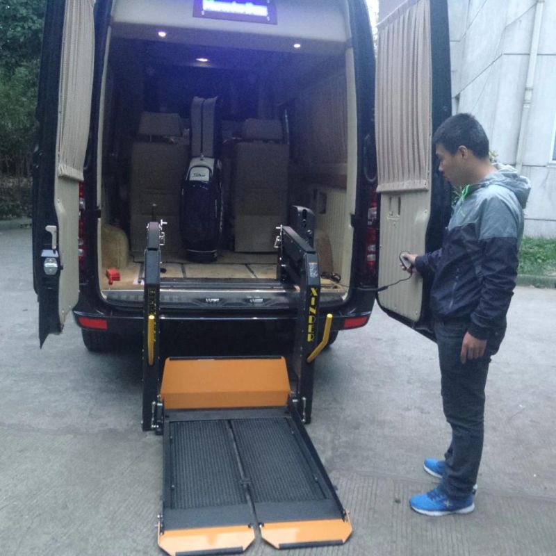 Hydraulic Wheelchair Car Lift for Disabled Passenger