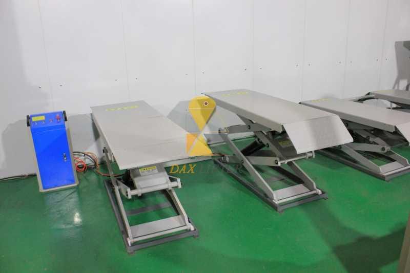CE Approved 3000kg Load Durable Ultra Low Profile Scissor Lift